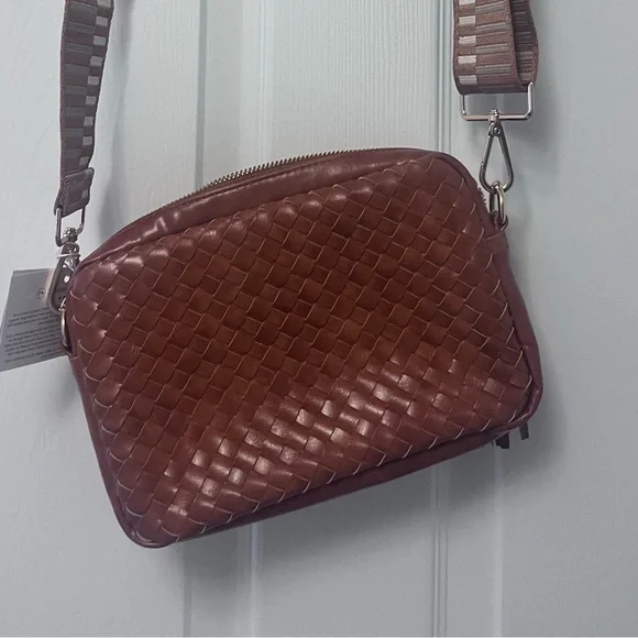 The Woven Willow Camera Crossbody Bag in Brown - Picture 8 of 11